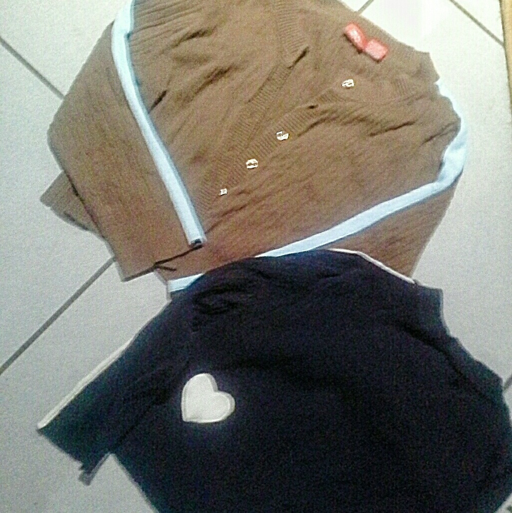 Two button down cable knit cartigans Mossimo 💕💙